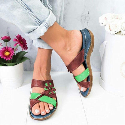 Comfortabele sandalen met bloemen