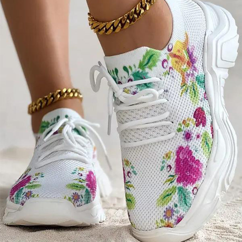 Orthopedische sneakers met bloemenprint en vetersluiting