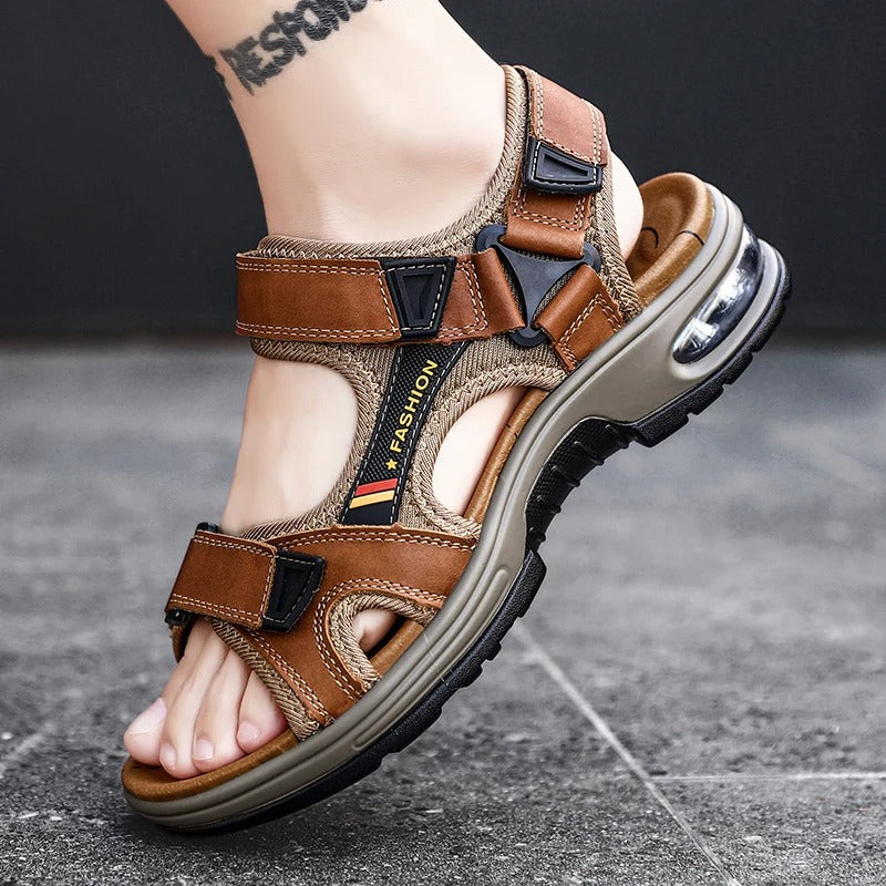 Eenvoudige en ademende sandalen voor mannen