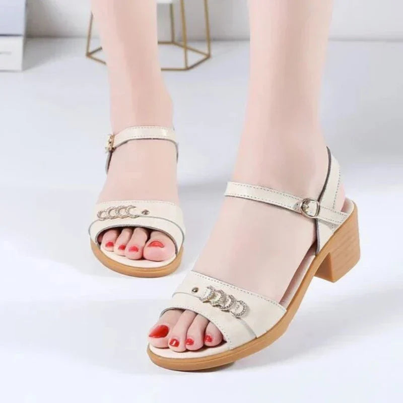 Halfhoge platte casual sandalen