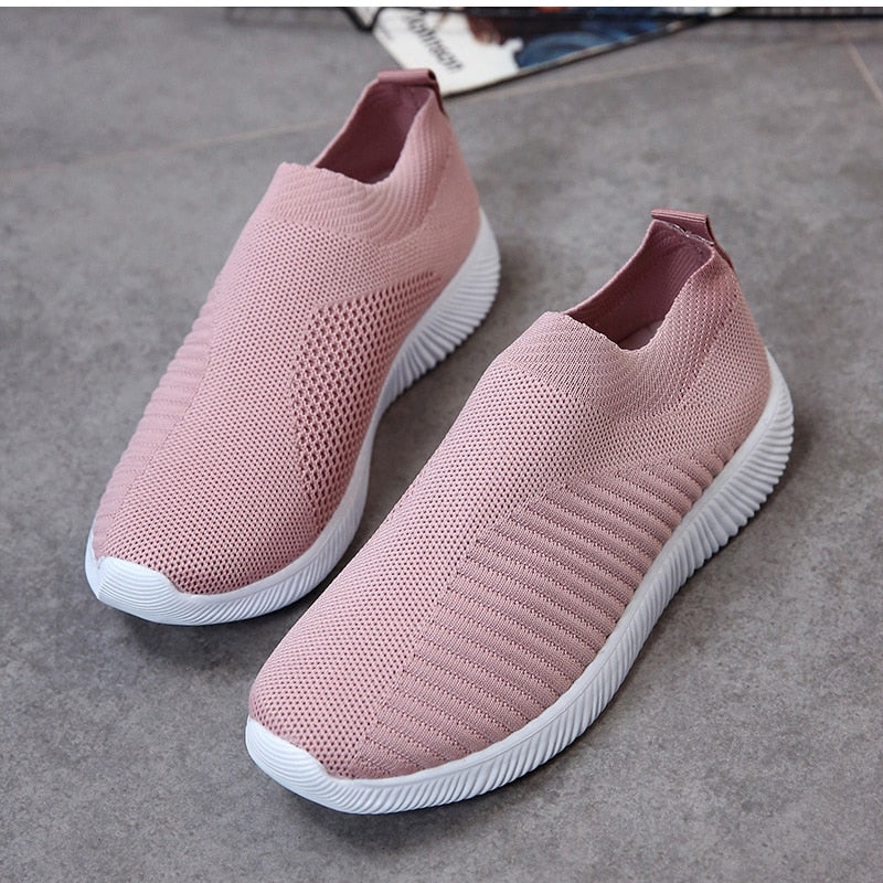 Elegante en gedetailleerde ondersteunende sneakers