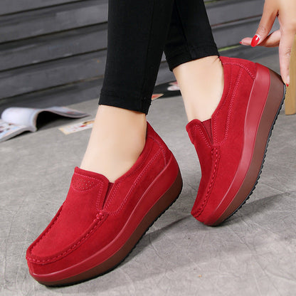 Vrouwen grote maat rocker zool platform schoenen wig suède slip op casual loafers