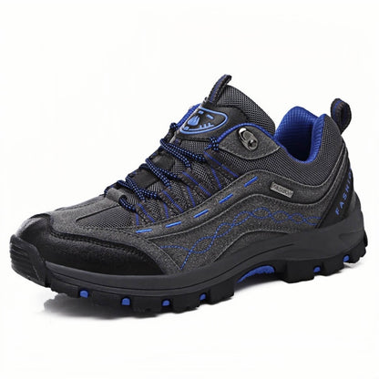 Women's trekking trainers