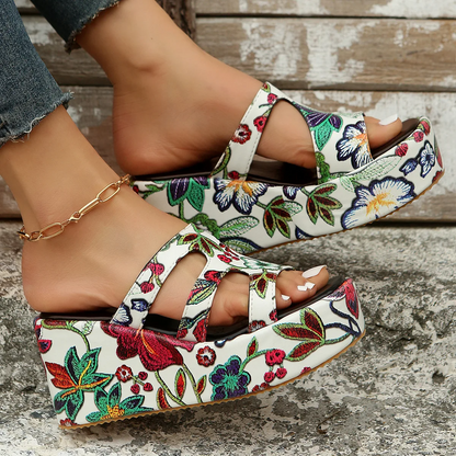 Zomerse sandalen met bloemenprint voor vrouwen