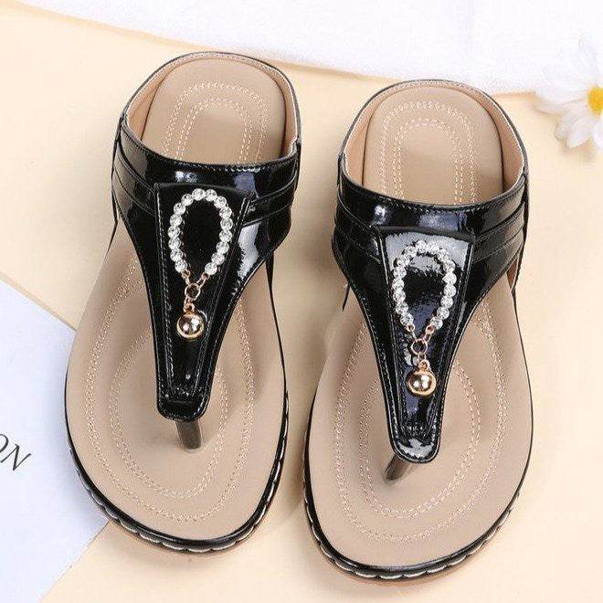 Trendy en orthopedische leren teenslippers