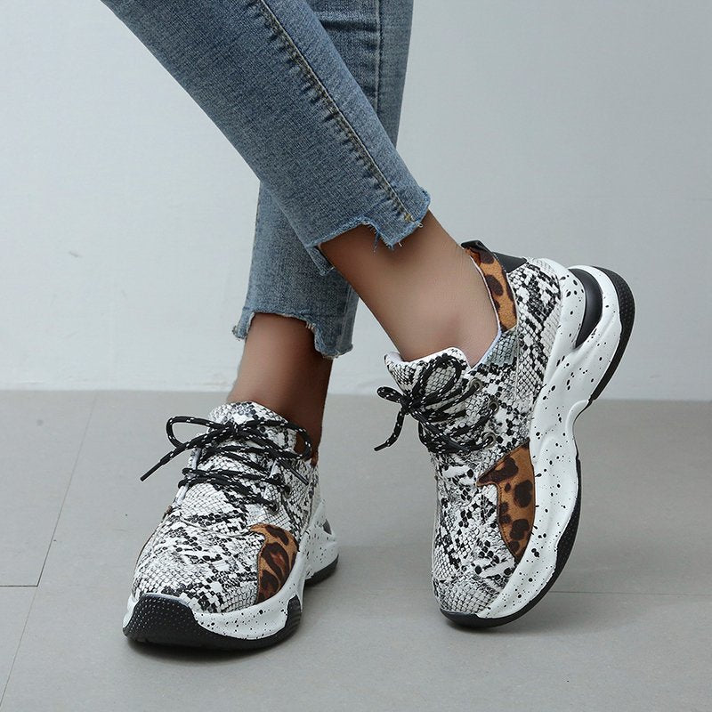 Trendy en ondersteunende orthopedische Sneakers