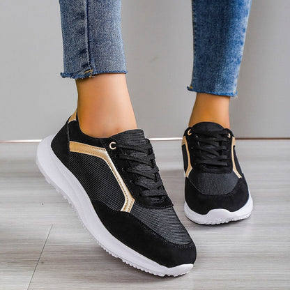 Elegante en gedetailleerde ondersteunende sneakers