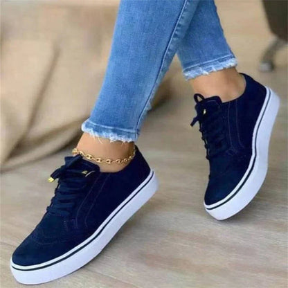 Elegante en gedetailleerde ondersteunende sneakers