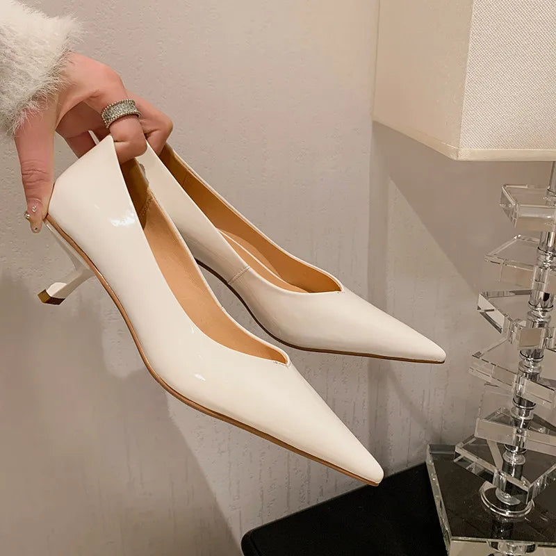 Hoge kwaliteit lederen elegante puntige hoge hak pumps