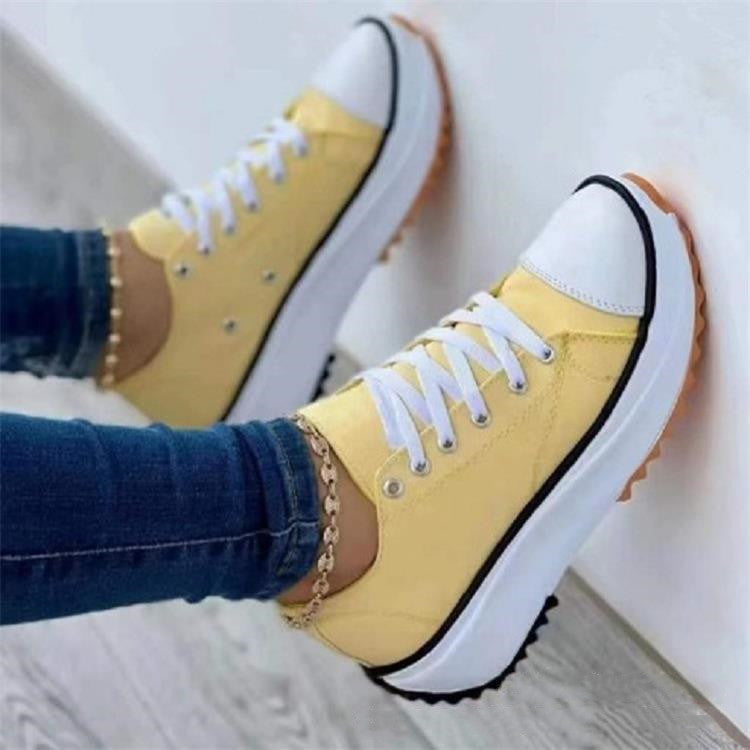 Antislip sneakers met hoge uitsnijding