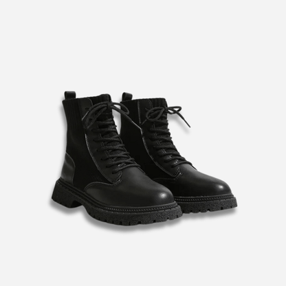 BOTTINES PLATES ? LACETS FEMME