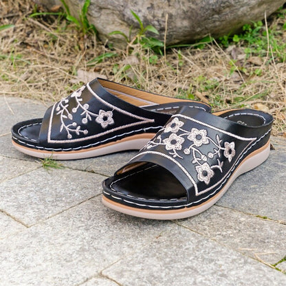 Zomerslides met bloemmotief voor dames