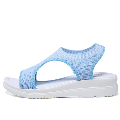 Comfortabele zomer sleehak sandalen